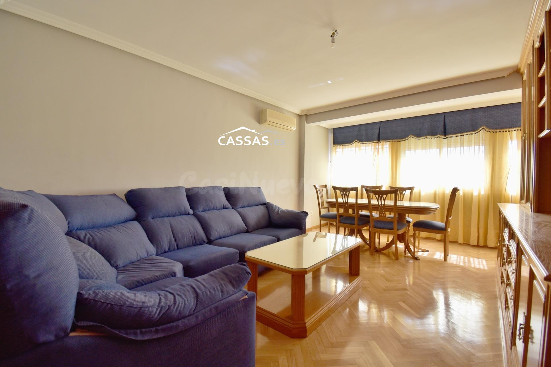 ZONA CENTRO-  Piso de 3 dormitorios y terraza. Ascensor. - foto 3