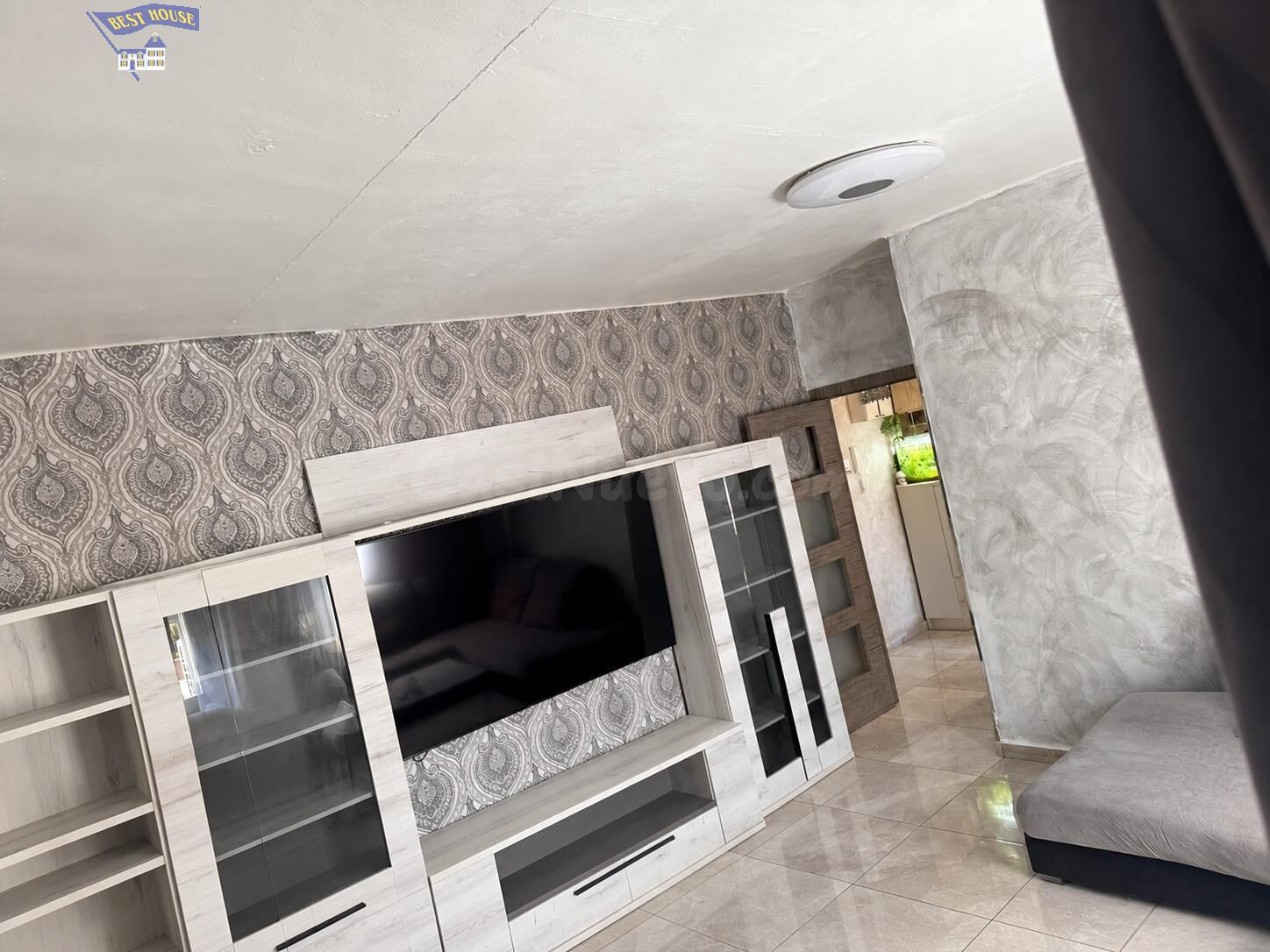 PISO LUMINOSO, REFORMADO Y BIEN COMUNICADO DE 2 habitaciones EN CAN SANT JOAN – MONTCADA I REIXAC.