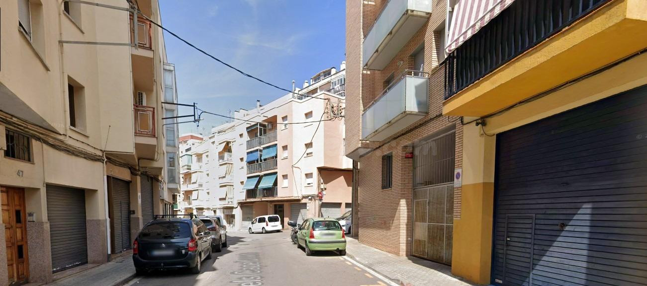 PISO EN MATARO