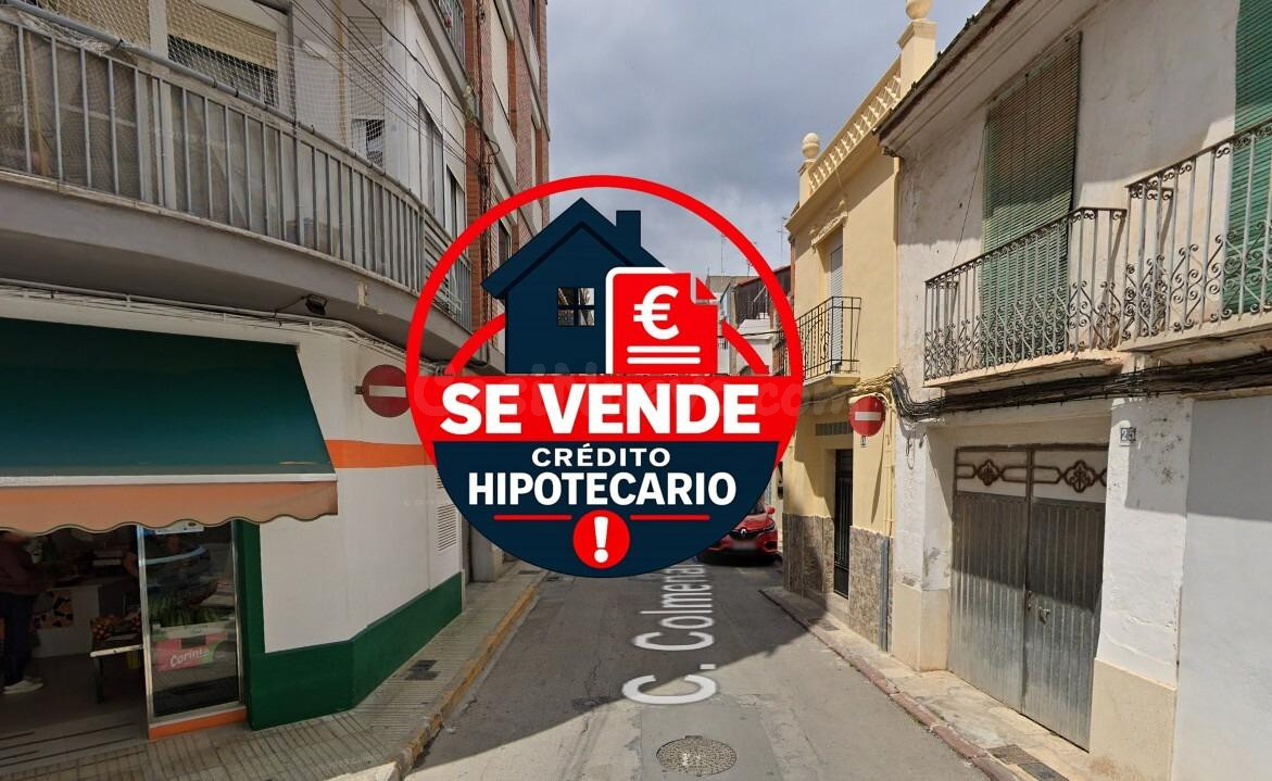 VENTA EN CONDICIONES ESPECIALES-CESIÓN  DE CRÉDITO. ACTIVO SIN POSESIÓN, NO HIPOTECABLE.