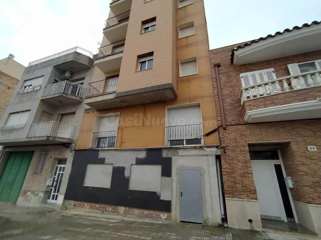 Edificio a la venta en San Carles dee la Rápita
