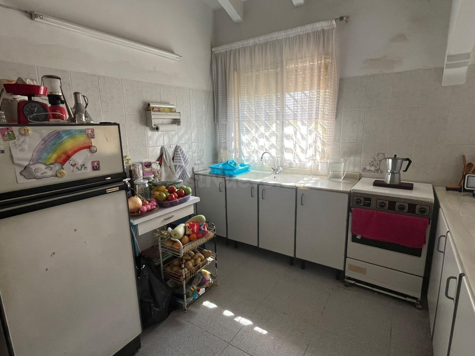 Finca rústica con vivienda en Cretas - foto 5