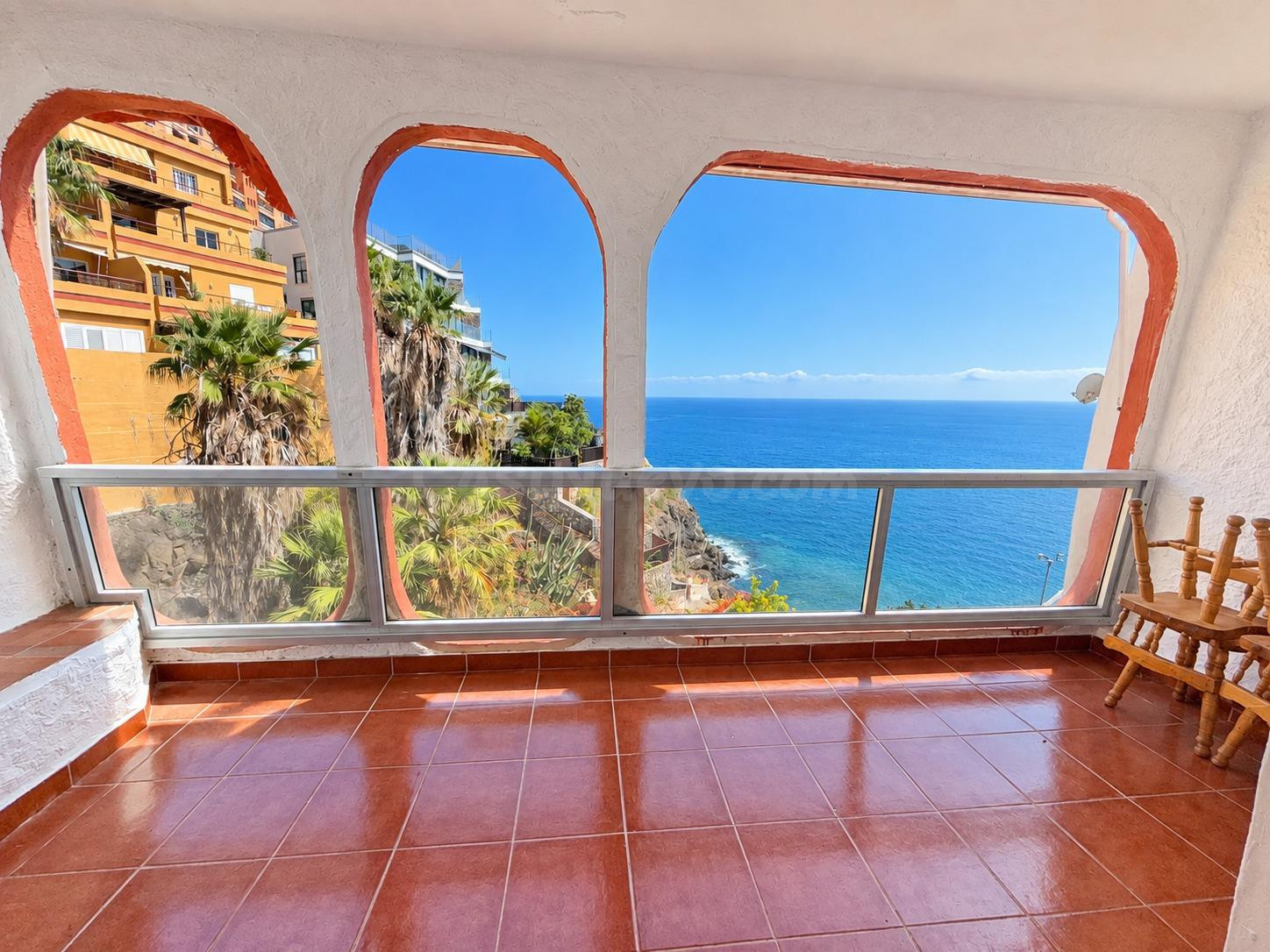 ## Espectacular apartamento en primera línea de mar con impr - foto 2