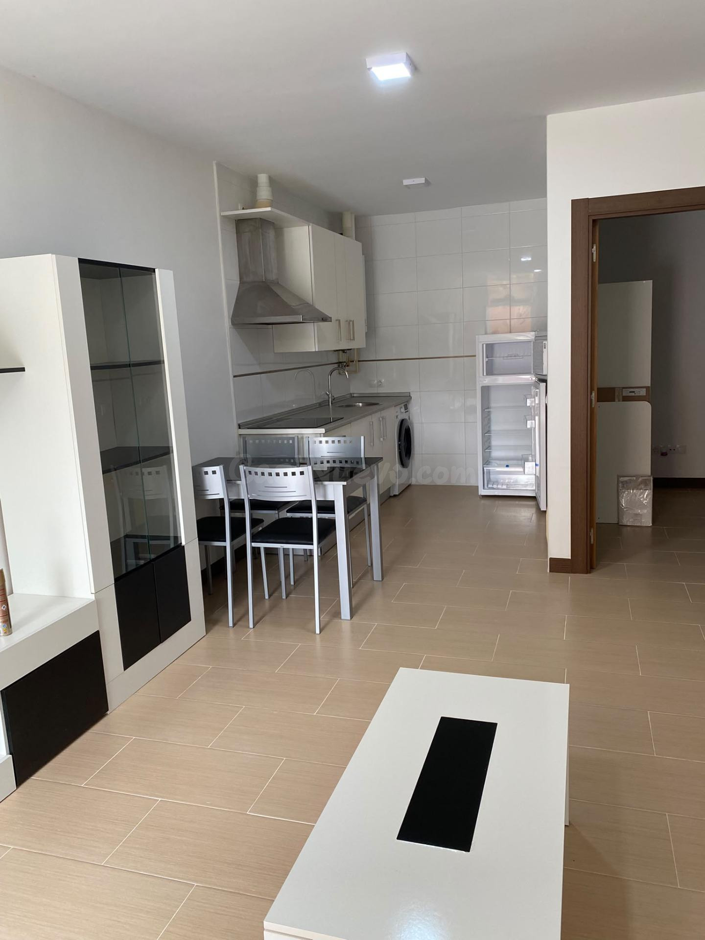 MONCASA ALQUILA Local acondicionado como vivienda - foto 4