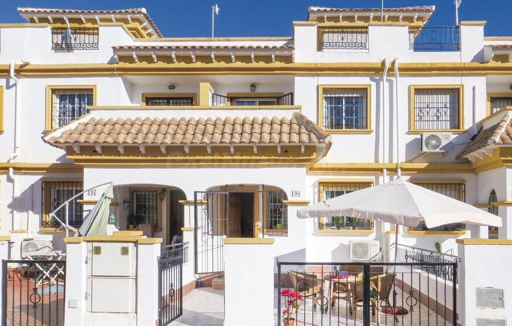 Espacio para todos, comodidad para el día a día y una casa para disfrutar también fuera.