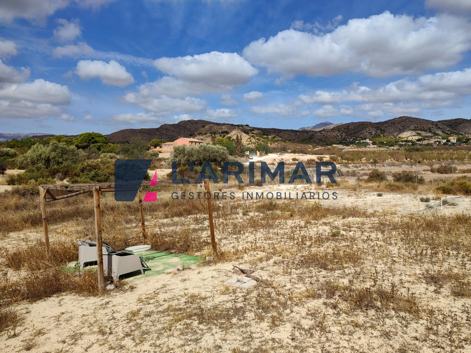 ¡EXCELENTE OPORTUNIDAD!   Terreno en El Moralet (Alicante) - foto 5