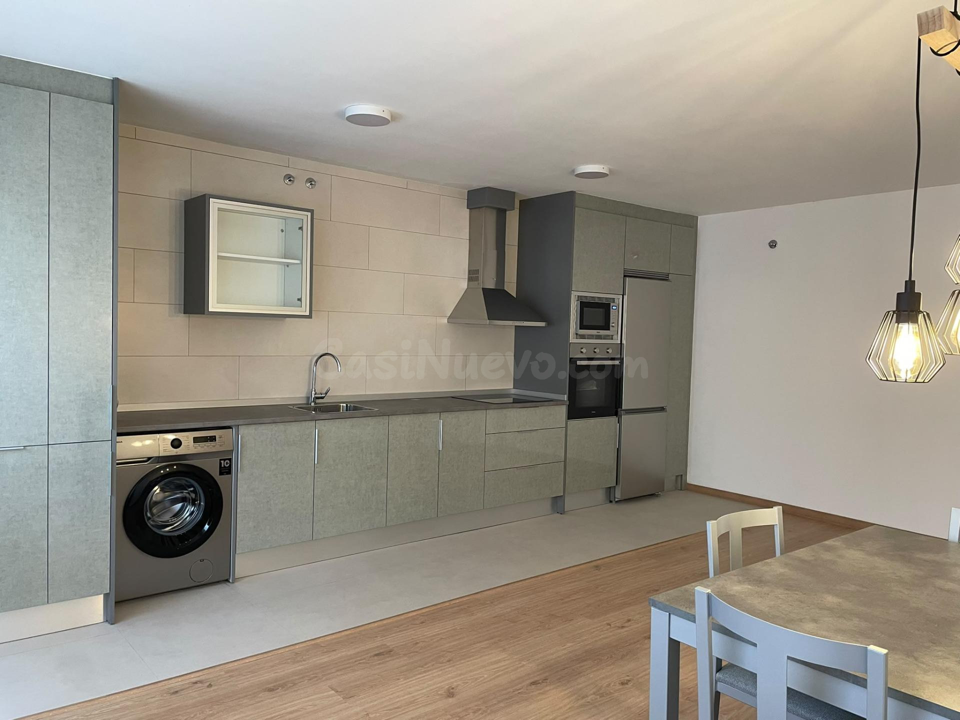 SE ALQUILA APARTAMENTO EN TORAL DE LOS VADOS (REFORMADO)