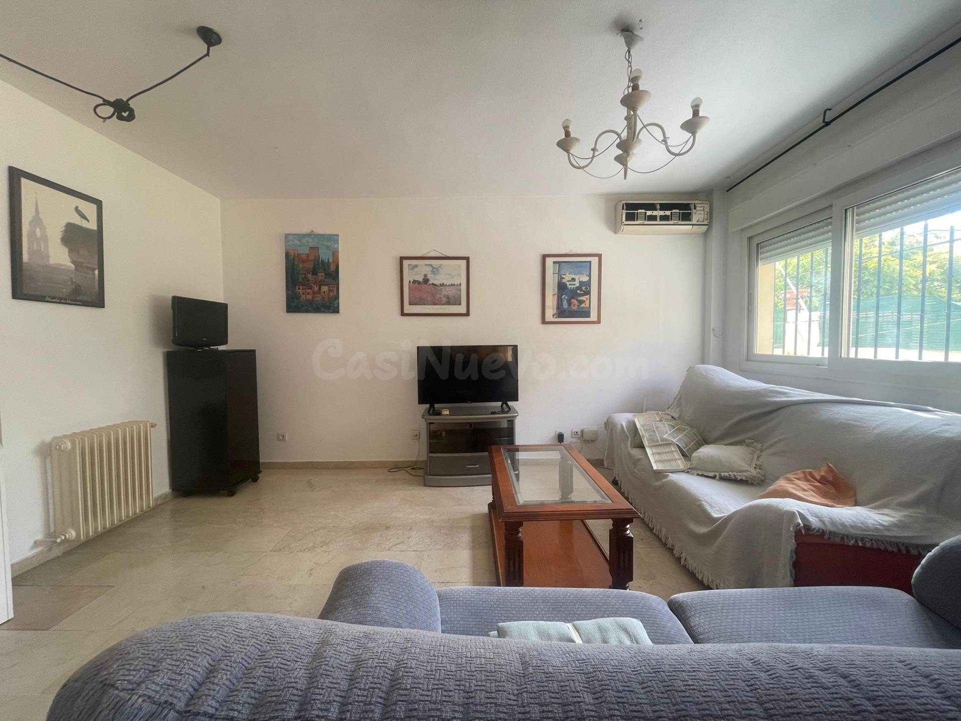 Amplia habitación  en Granada, Ideal para Estudiantes - foto 2