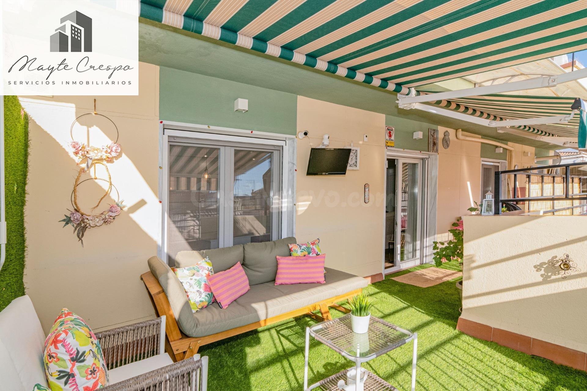 ¡Tu Nuevo Hogar te espera!  Semi-ático Reformado con Gran Terraza, junto Virgen de Las Angustias