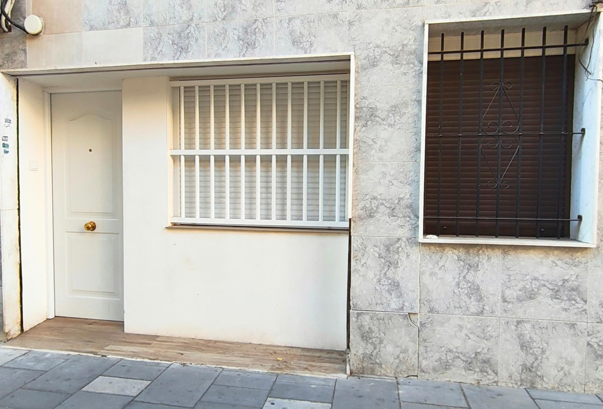 Local Comercial en Carrús Este, Elche