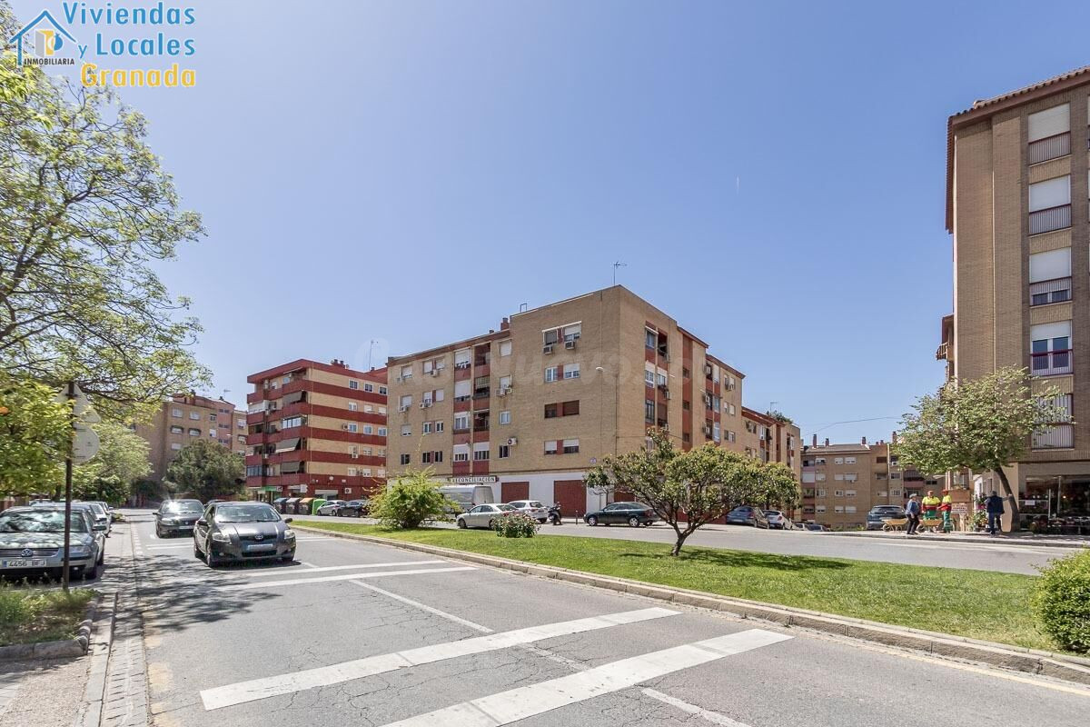 Piso junto Camino Bajo de Huetor