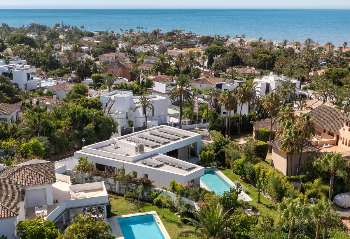 Chalet 6 habitaciones 468m² en venta - Marbella