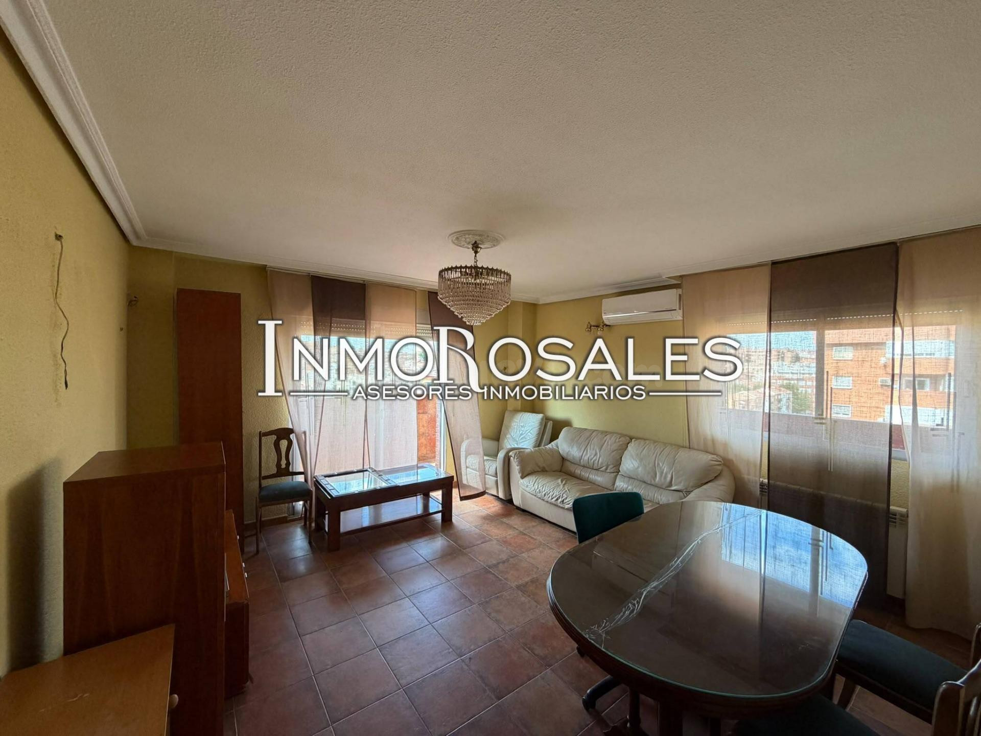 PISO EN VENTA EN AVENIDA DE ROSALES