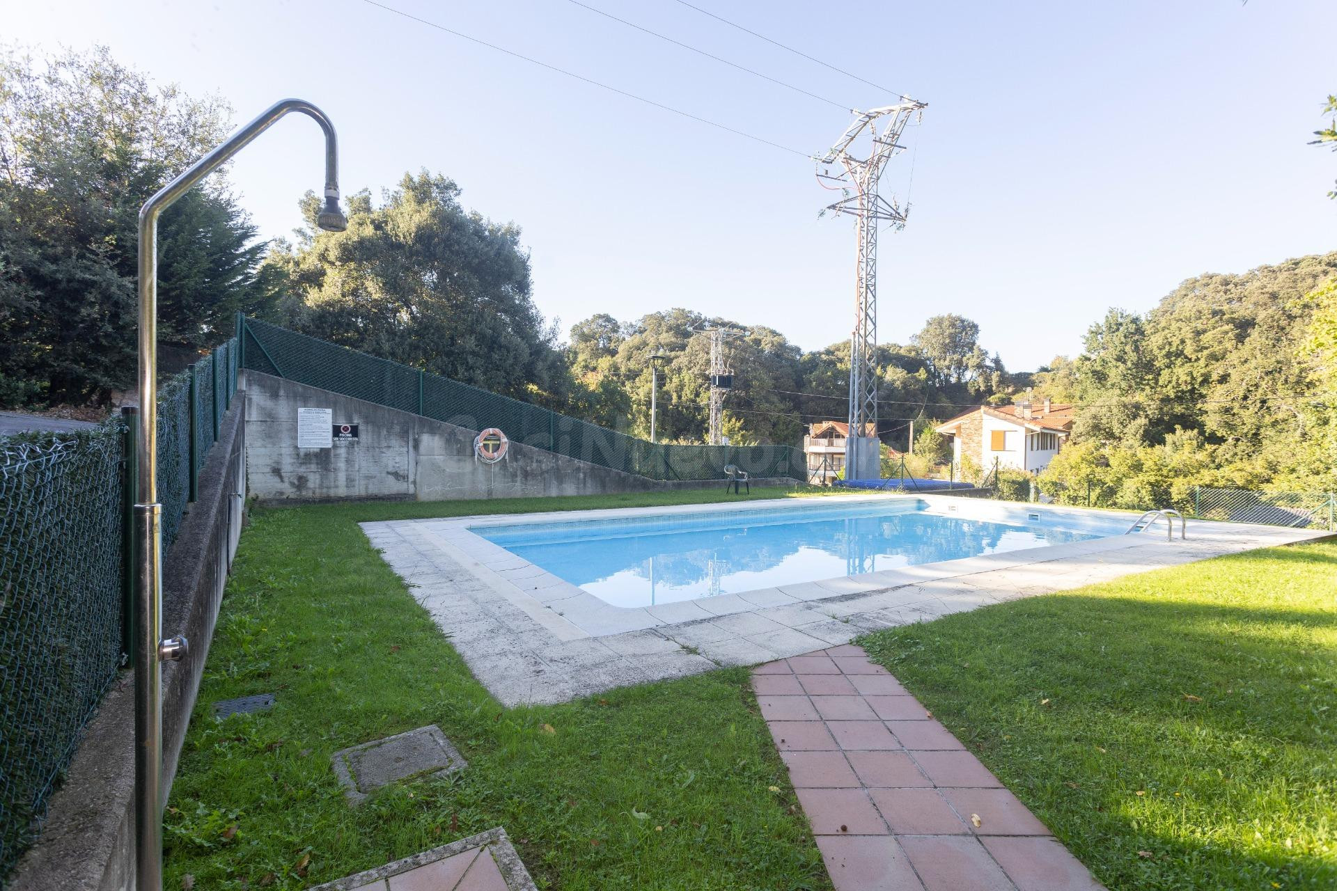 PISO CON BALCÓN, GARAJE Y TRASTERO URBANIZACIÓN PRIVADA CON  - foto 3