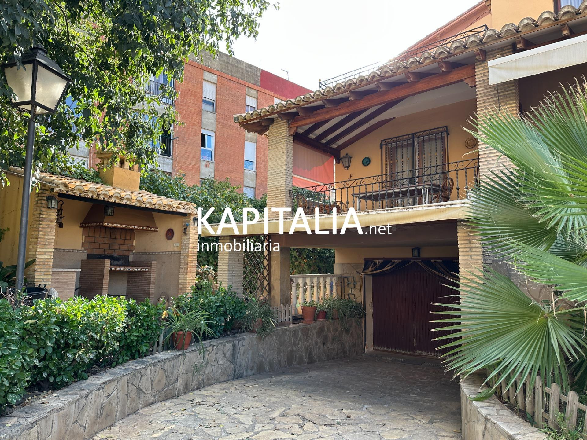 Casa en VENTA en Canals, zona Les Moles, con enorme jardín,  - foto 2