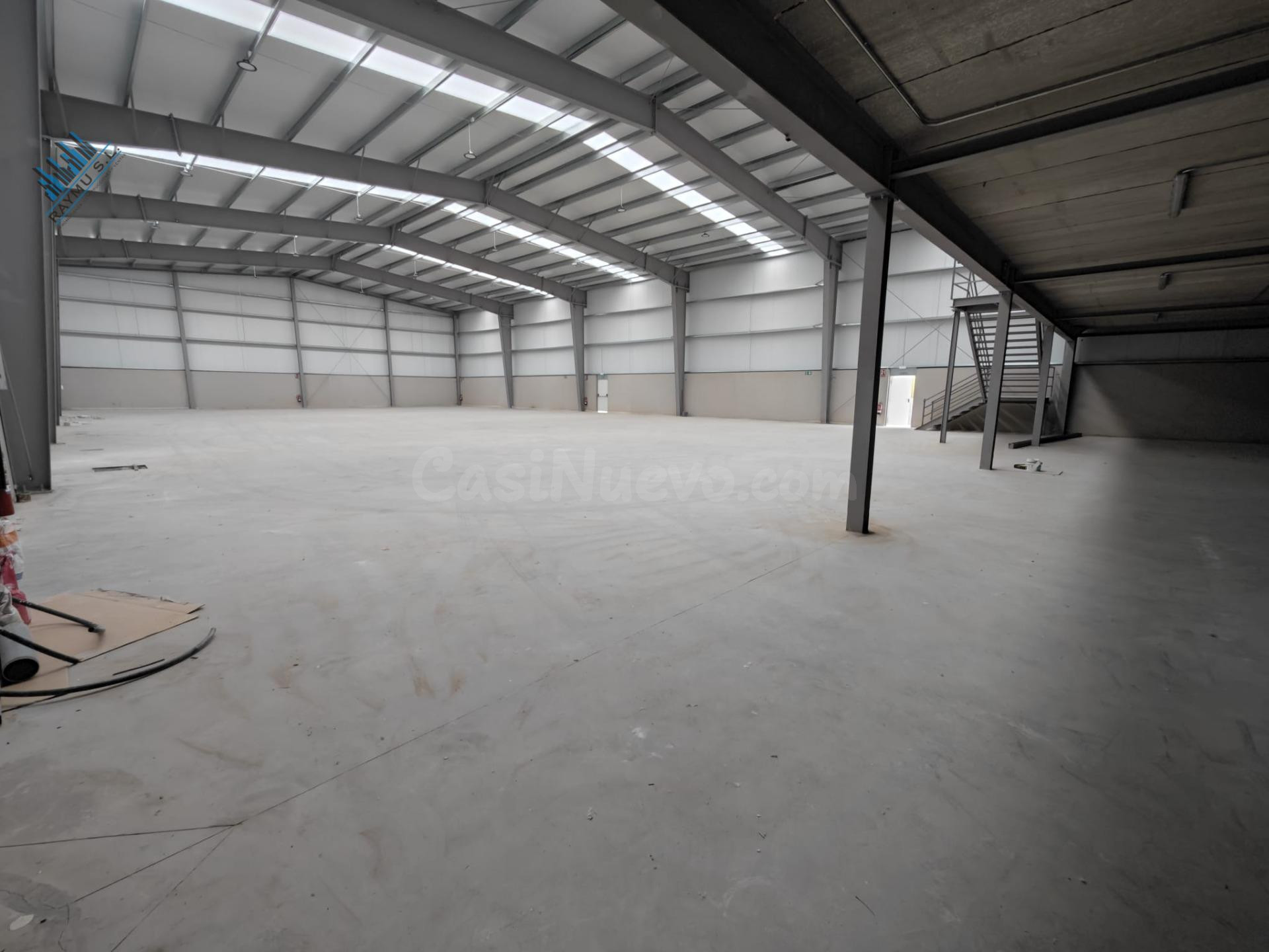 NAVE INDUSTRIAL NUEVA A ESTRENAR EN LOECHES – 1.340 m2 CONST - foto 5