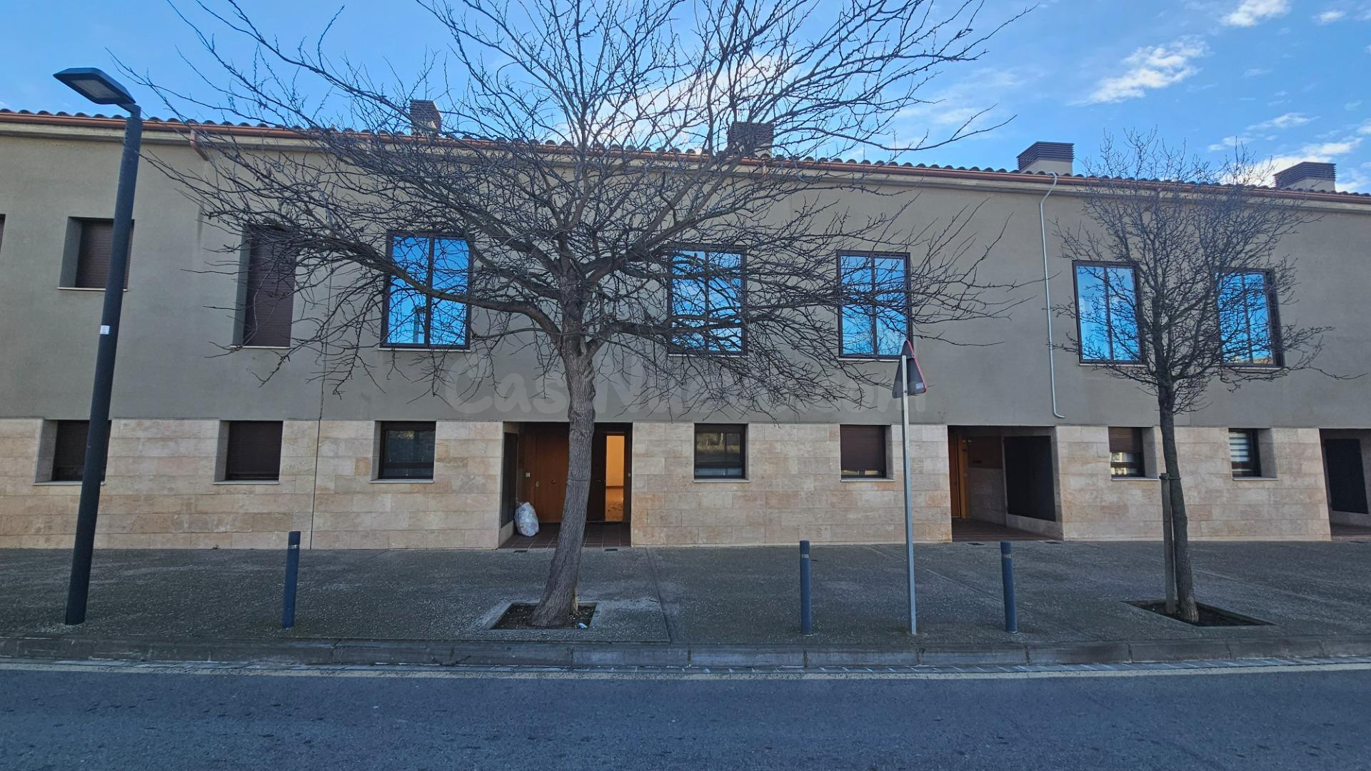 CASA ADOSADA CON GARATGE I TRASTERO EN VILAJUÏGA