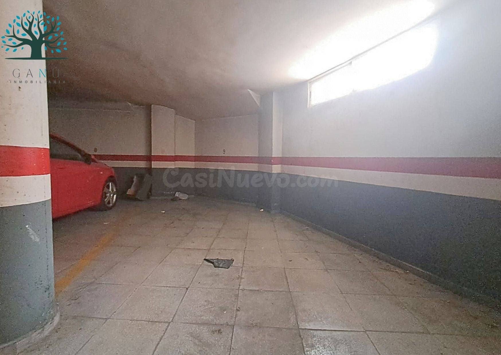 GARAJE Y TRASTERO EN VENTA EN CALLE LA VIA