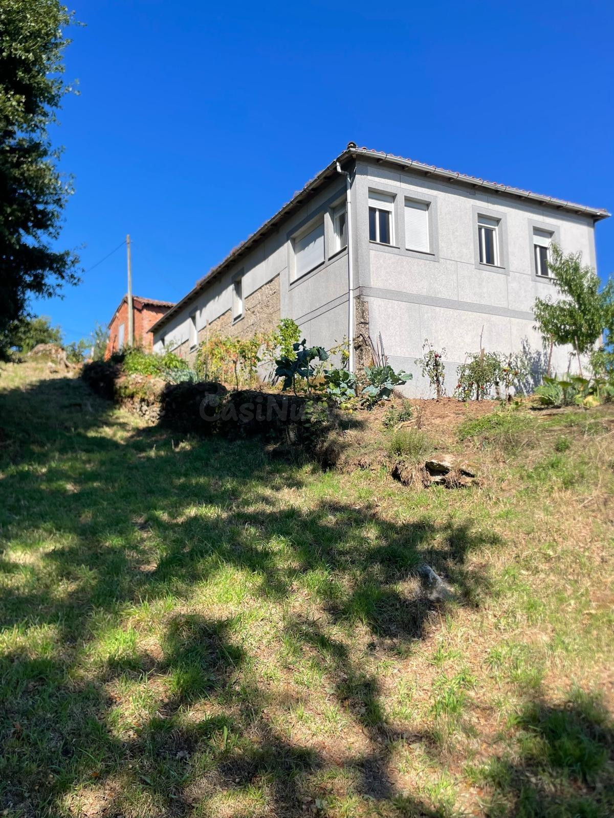 CASA EN VENTA  FERREIRA DE PANTON - foto 2