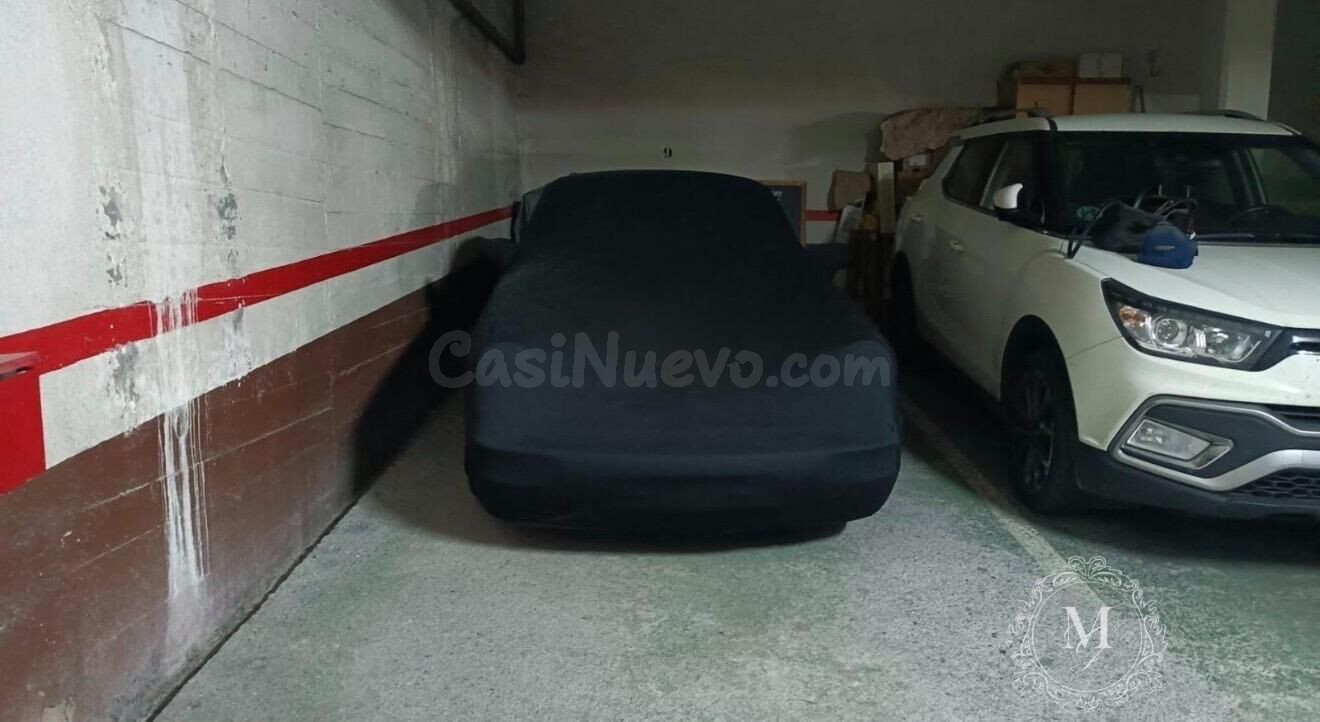 Gran parcela de garaje junto al Ayuntamiento y Metro en Basa - foto 3