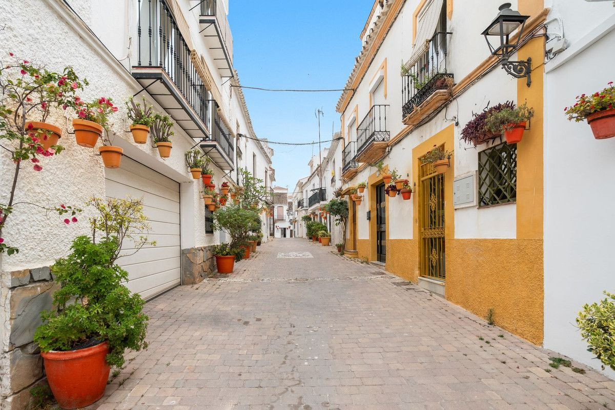 Casa 1 habitación 107m² en venta - Zona Las Mesas