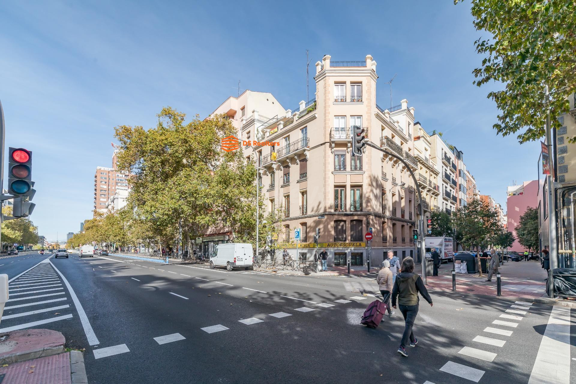 PISO EN VENTA EN GUINDALERA