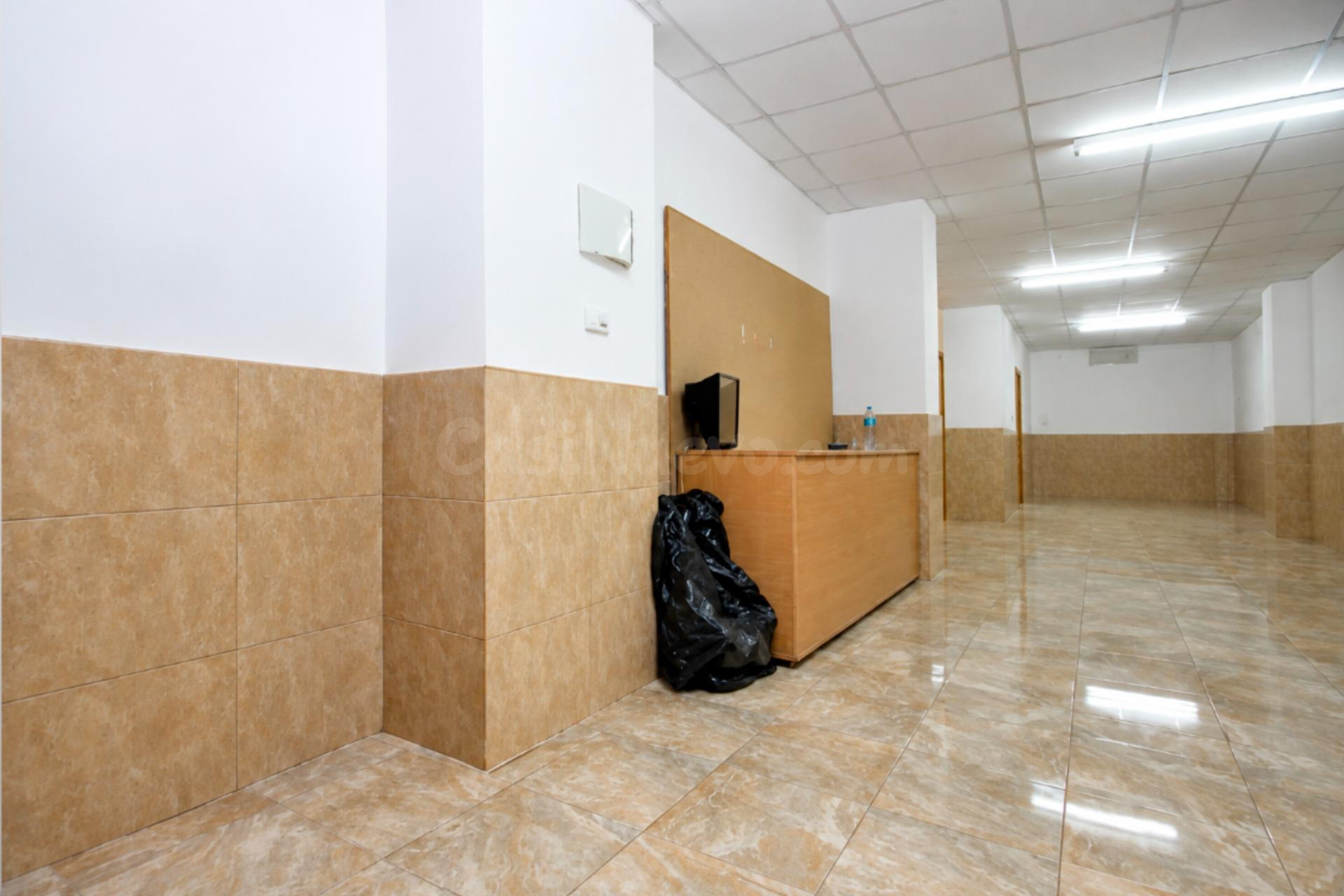 BAJO EN VENTA EN TORRENT – 81 m2, REFORMADO, A PIE DE CALLE  - foto 5
