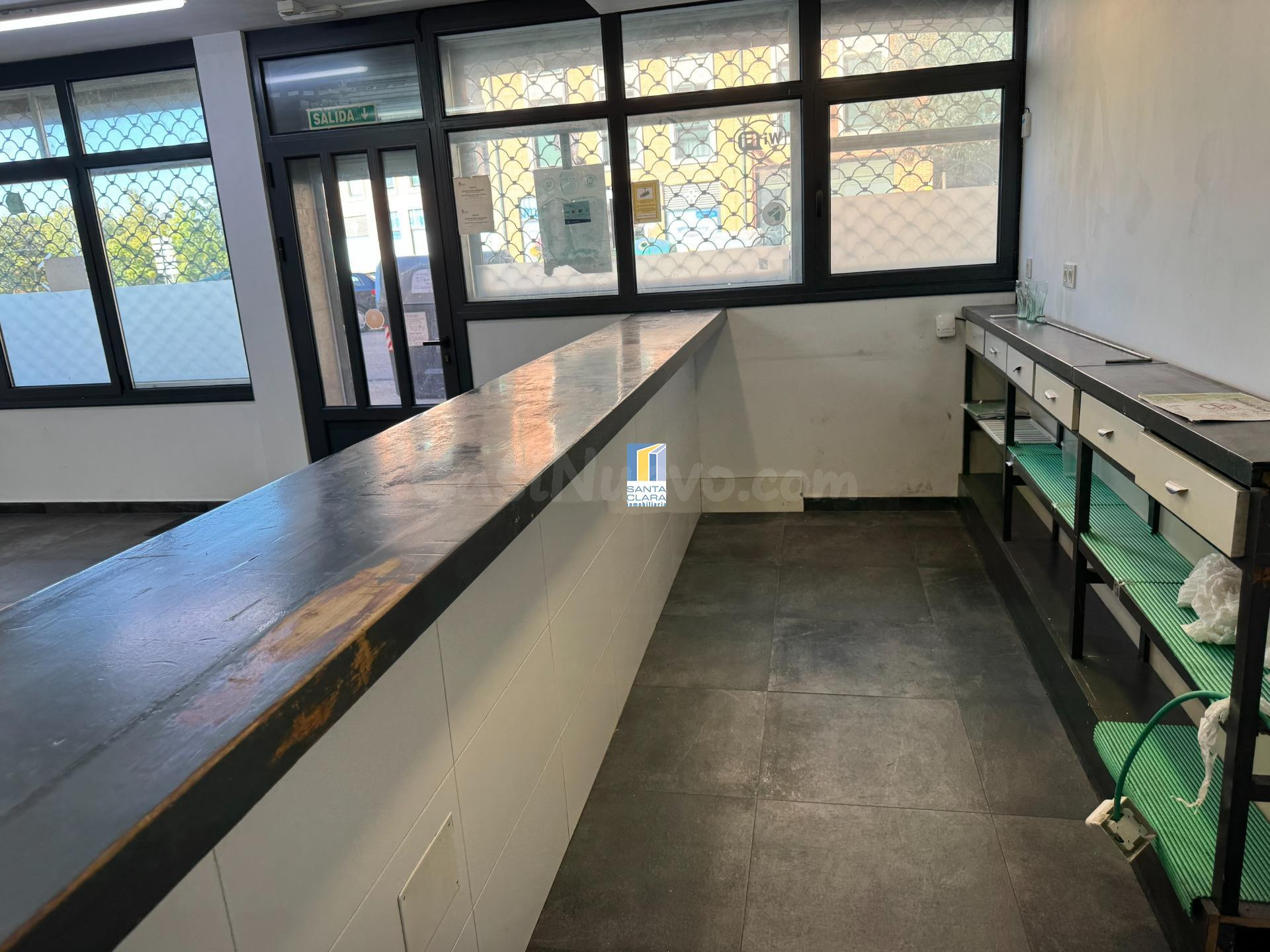 BAR EN ALQUILER CON LICENCIA AL DÍA EN ZONA LA CANDELARIA, Z - foto 4
