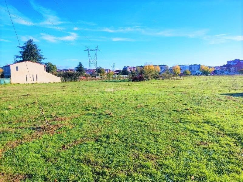 Piso 685m² en venta - San Andrés del Rabanedo - foto 4