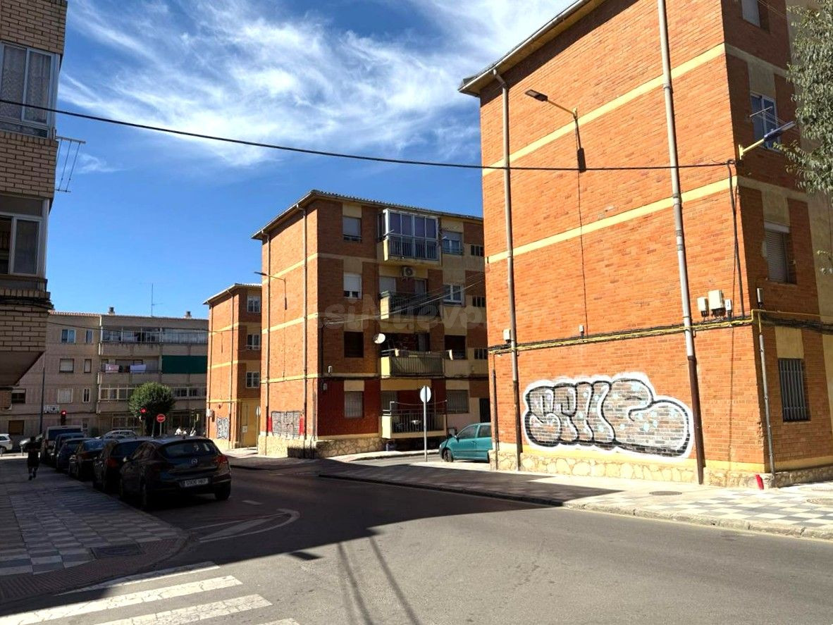 Venta piso en Cuenca - foto 4