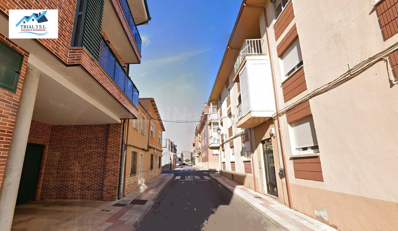 Venta piso en Valverde de la Virgen (León) - foto 2