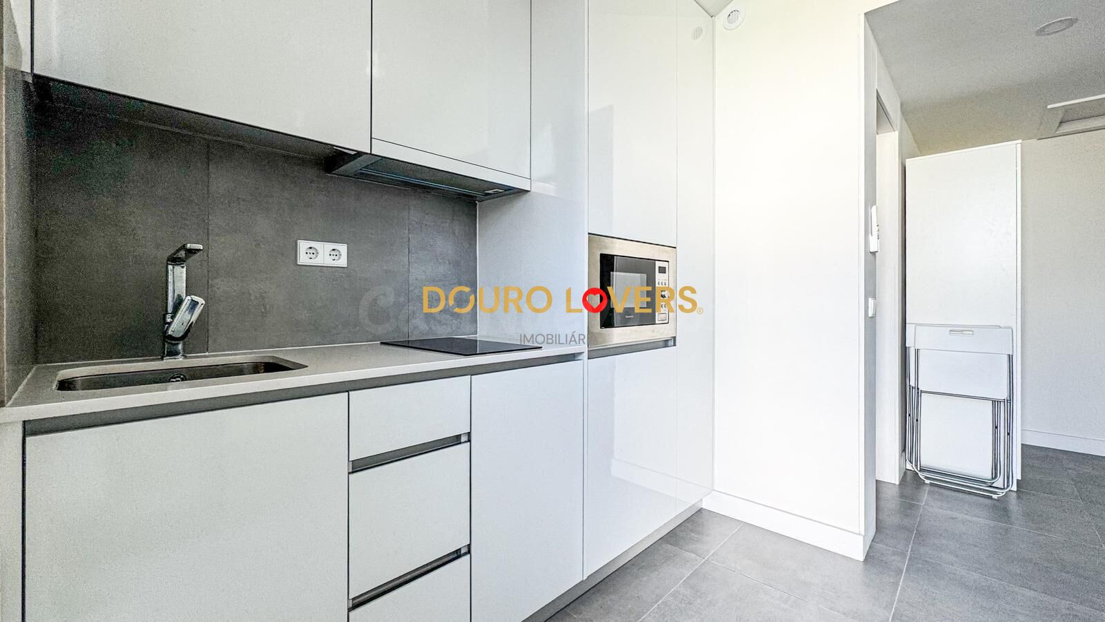 Apartamento 26m² en alquiler - Mafamude e Vilar do Paraíso - foto 2