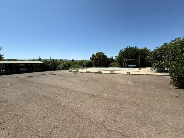 VENTA FINCA 9.000 M2. EN LA ARBOLEJA, CON CASA, PISCINA Y TE