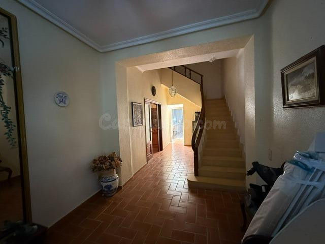 VENTA FINCA 9.000 M2. EN LA ARBOLEJA, CON CASA, PISCINA Y TE - foto 3