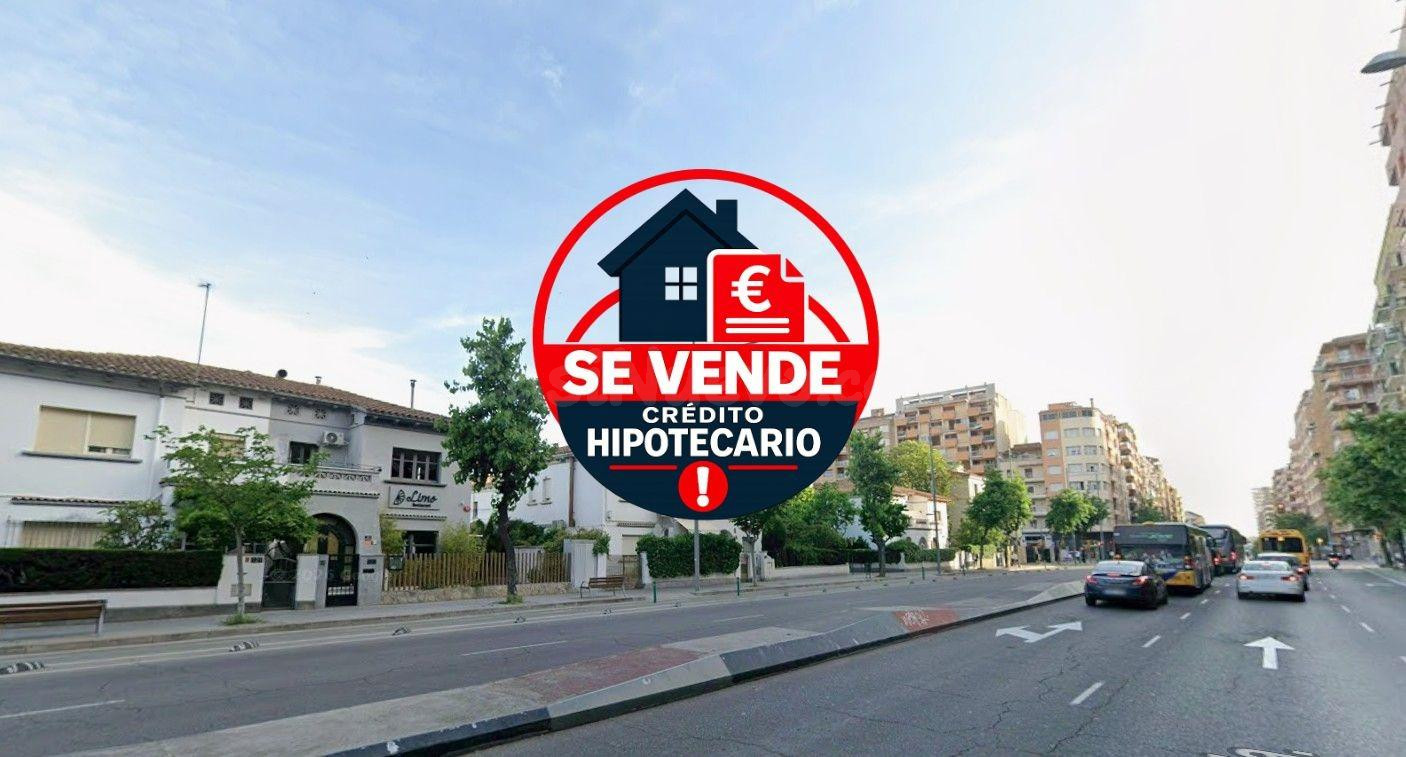 VENTA EN CONDICIONES ESPECIALES-CESIÓN  DE CRÉDITO. ACTIVO SIN POSESIÓN, NO HIPOTECABLE.