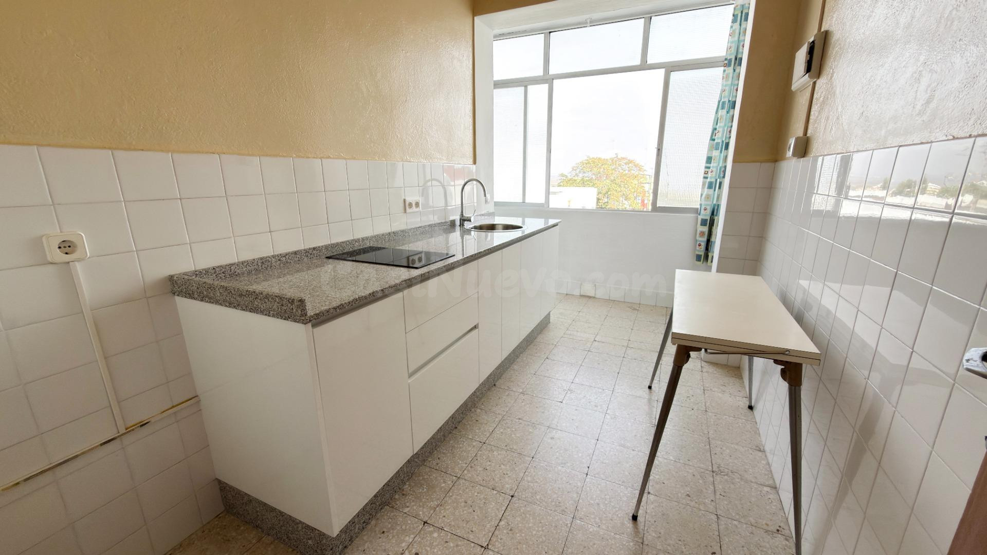LUMINOSO PISO EN VENTA EN LA ORDEN (HUELVA) - foto 4