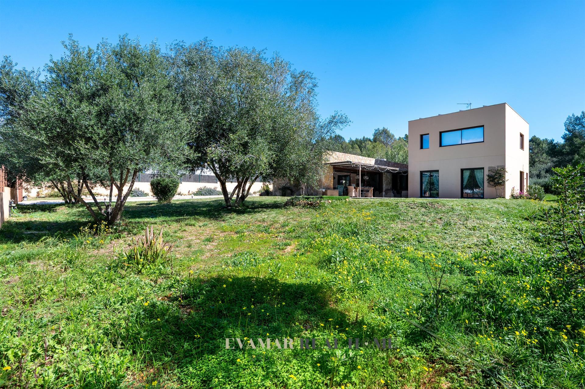 Moderna Villa con Vistas a la Serra de Tramuntana en Bunyola - foto 3