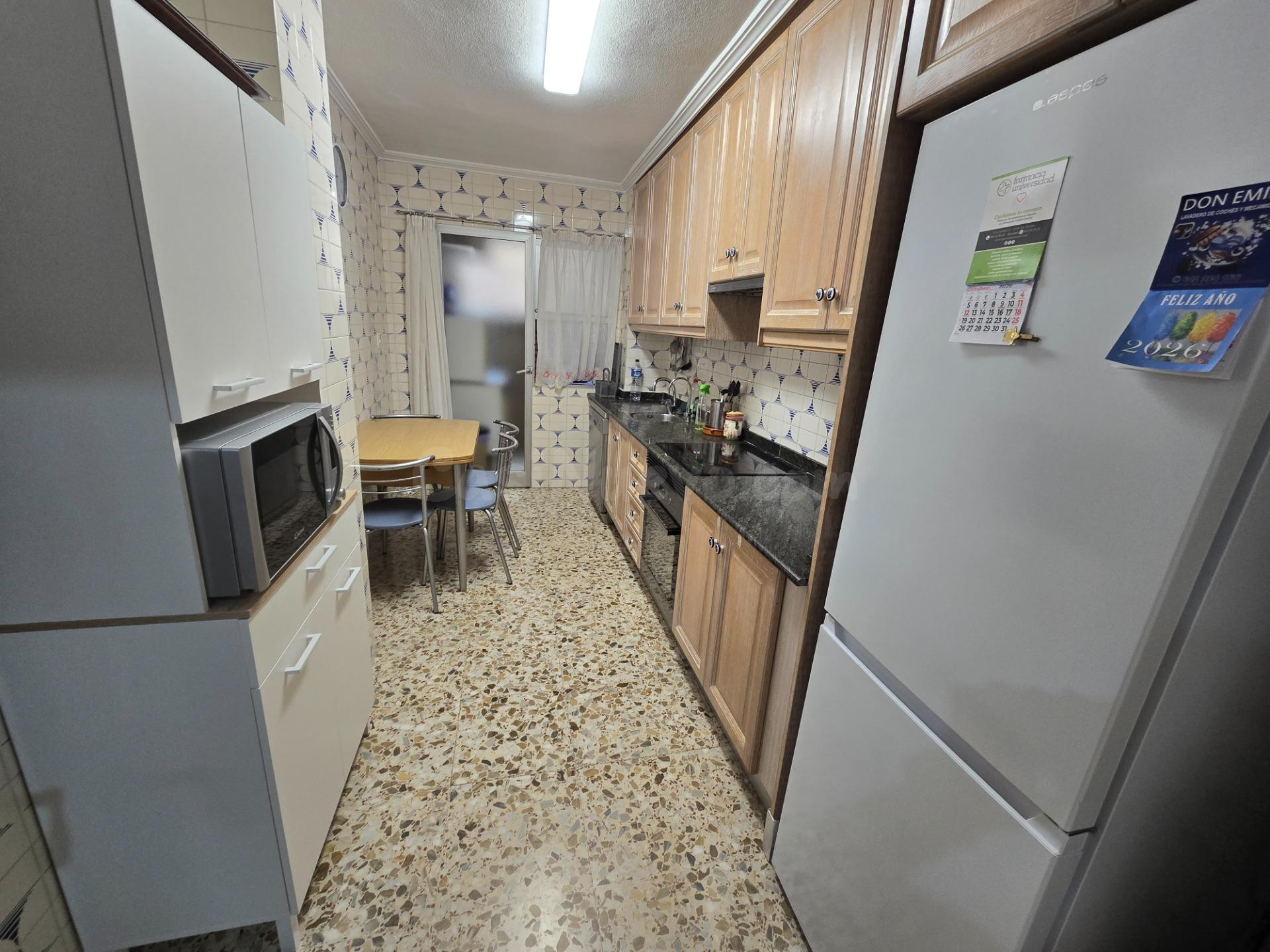 PISO EN ALQUILER - foto 3