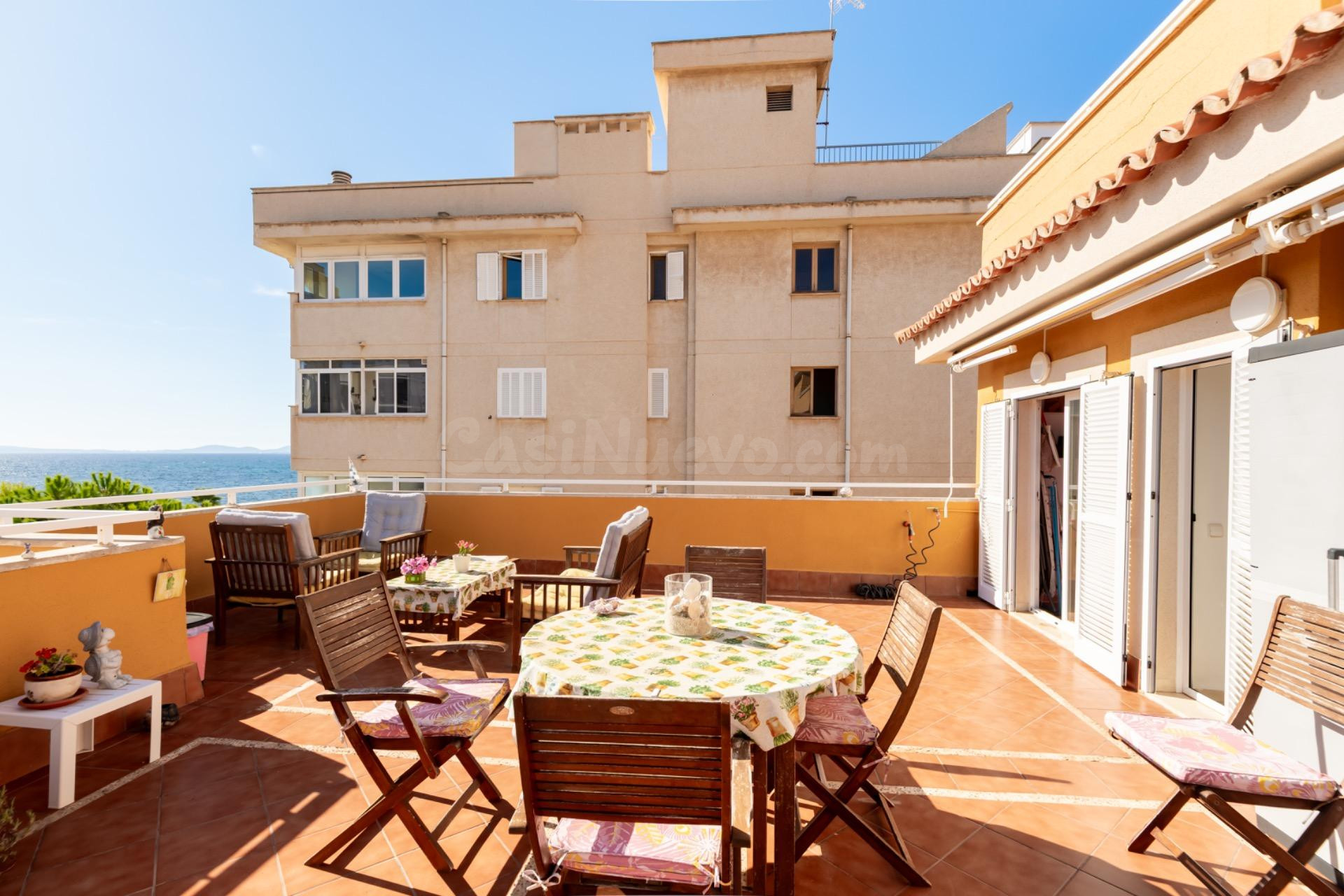 Ático con balcón, terraza y vistas al mar en Cala Estancia,  - foto 2