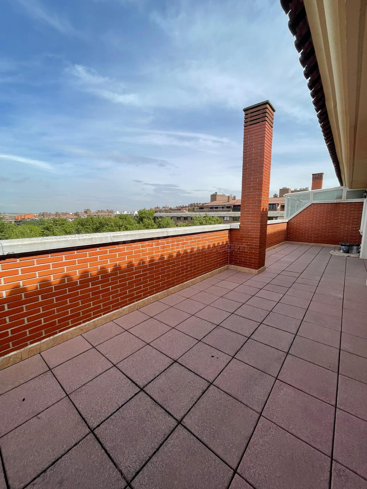 ÁTICO EXCLUSIVO CON VISTAS AL PARDO CON 4 habitaciones. - foto 4