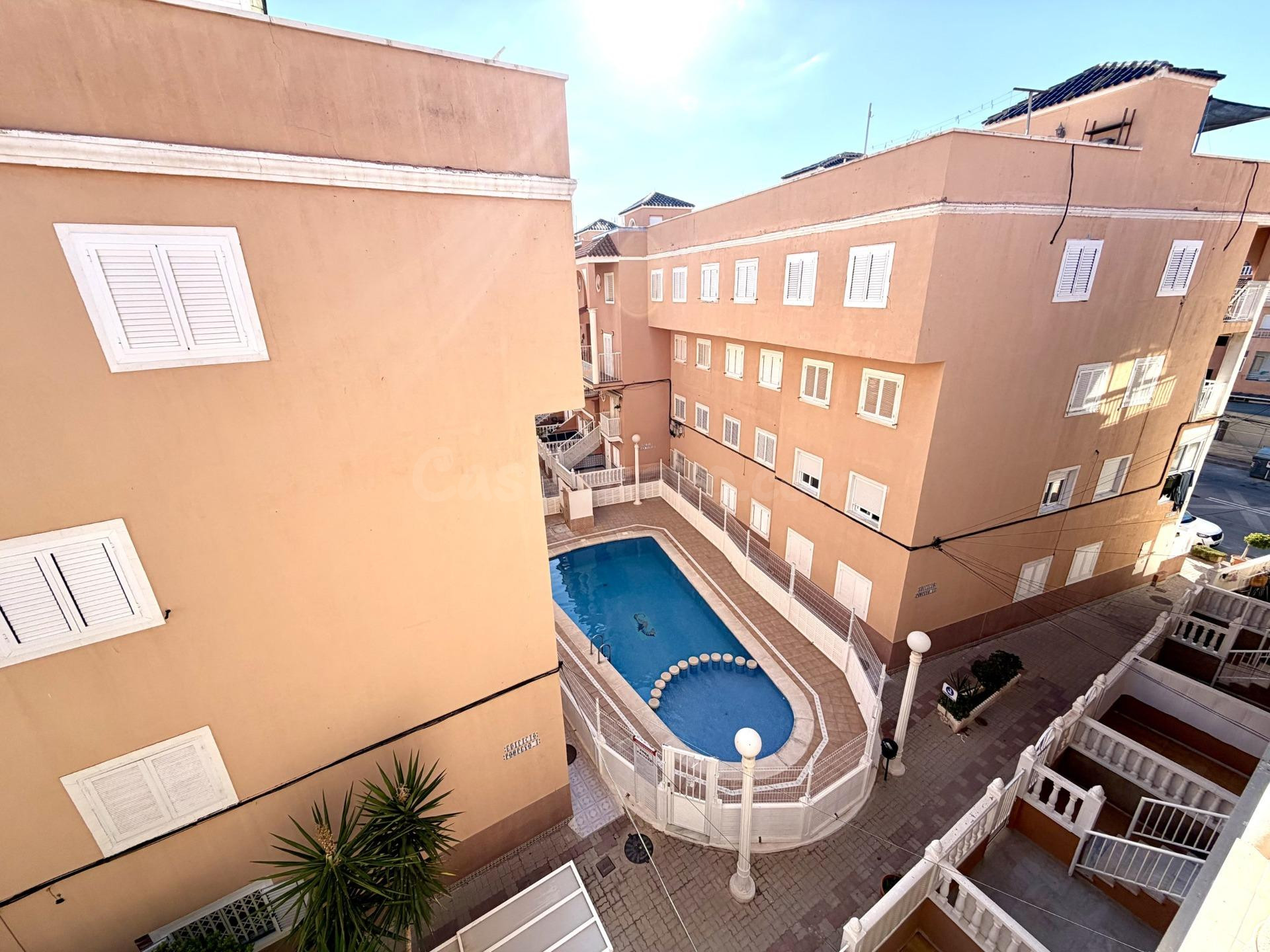 GRAN APARTAMENTO EN TORREVIEJA: 1 HAB, 1 BAÑO