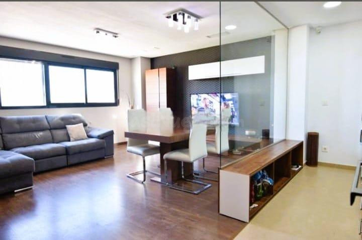 ¡FANTÁSTICO LOFT EN LA URBANIZACIÓN EL PINAR!