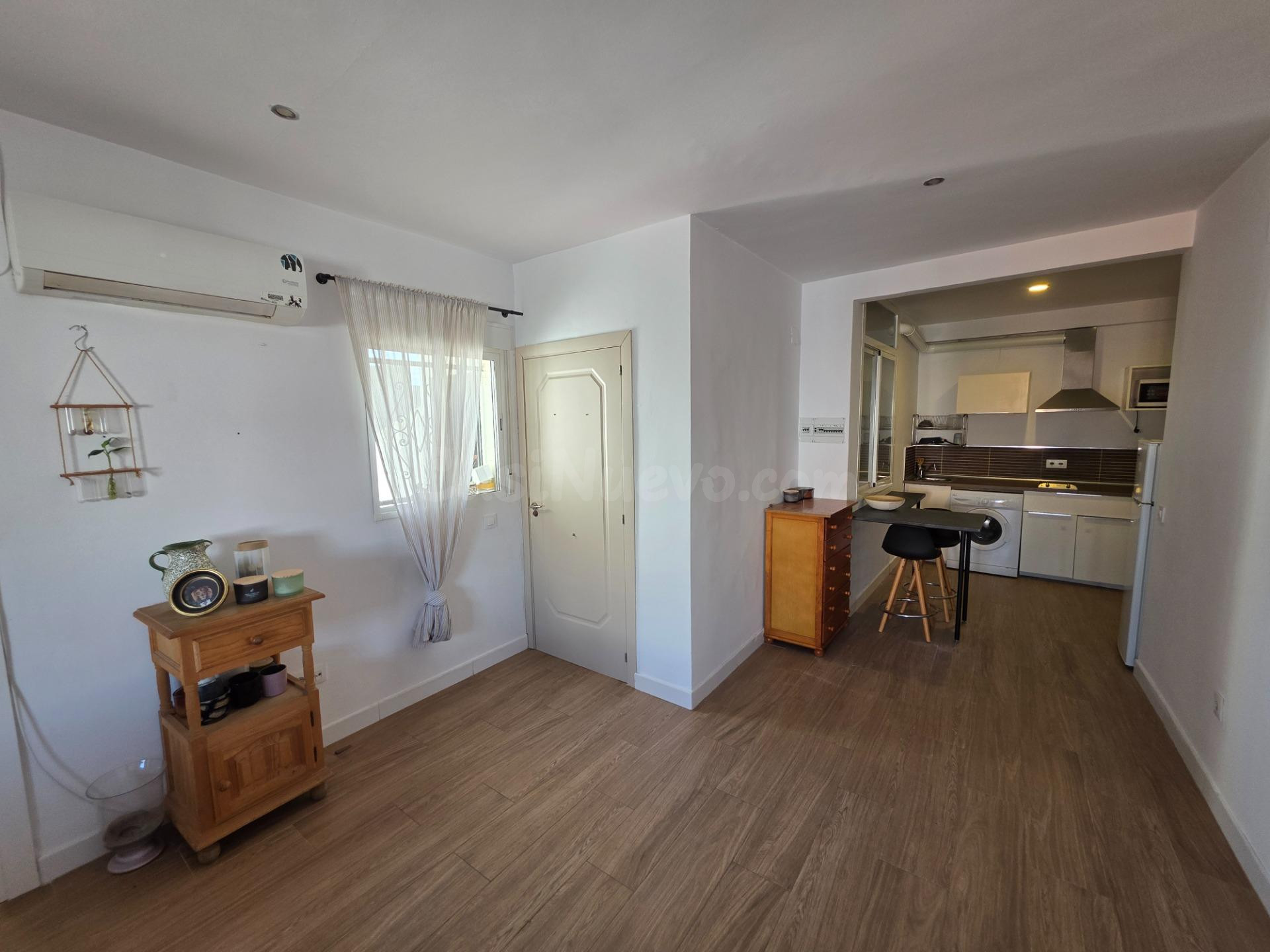 EXCLUSIVO ÁTICO CON TERRAZA DE ESQUINA ENTRE FERIA Y ALAMEDA - foto 3