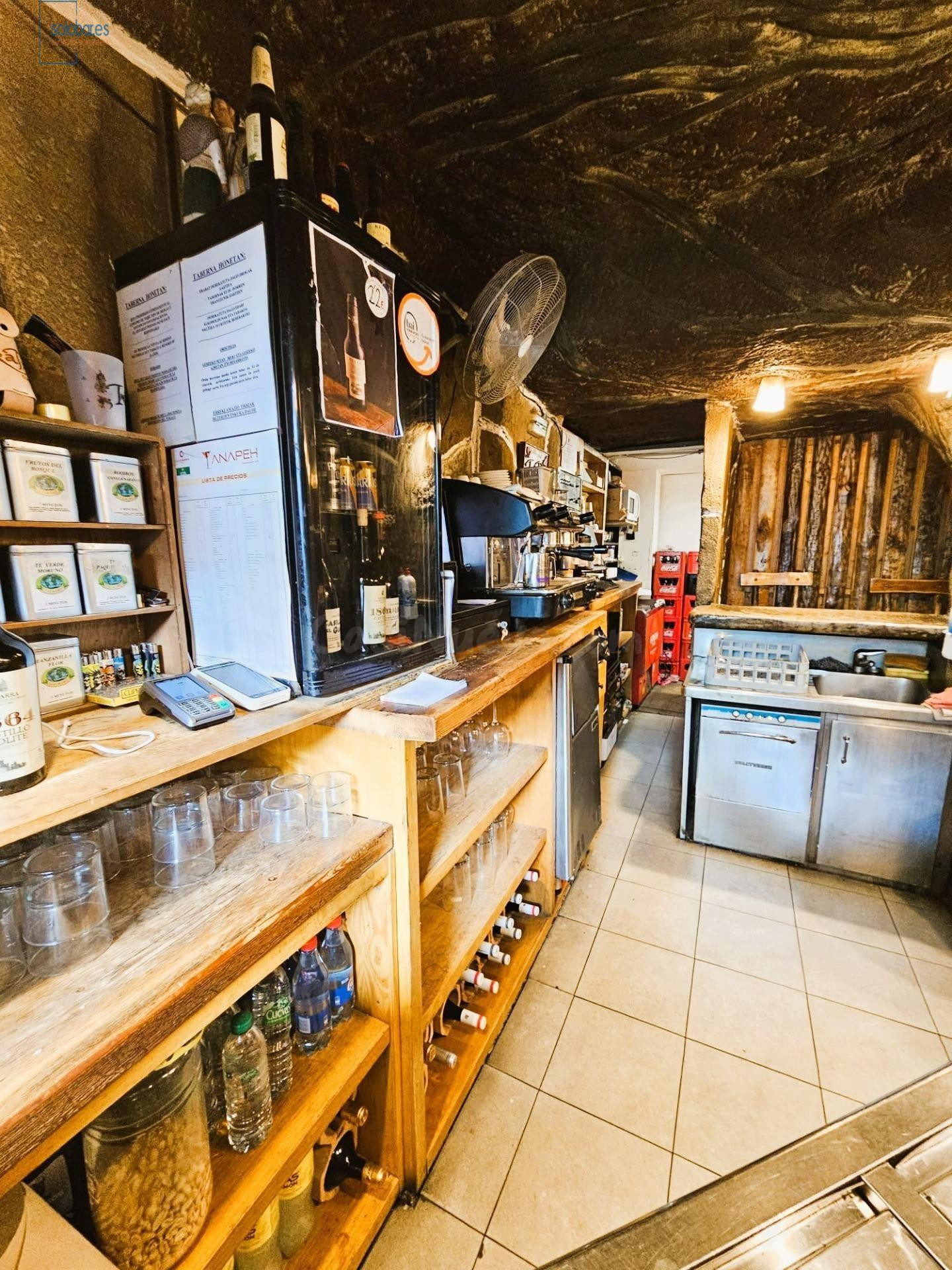 SOLOBAR VENDE BAR EN BARAÑAIN - foto 4