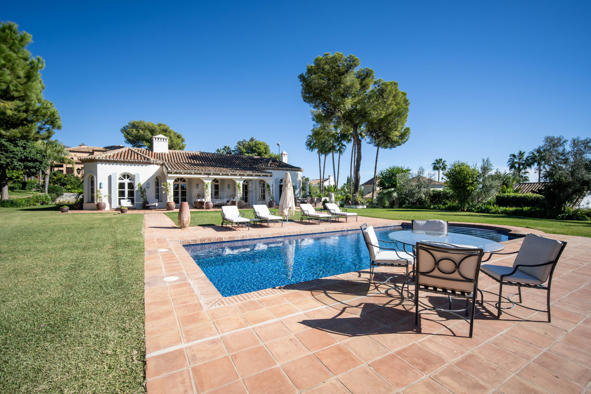 Chalet 5 habitaciones 1265m² en venta - Marbella