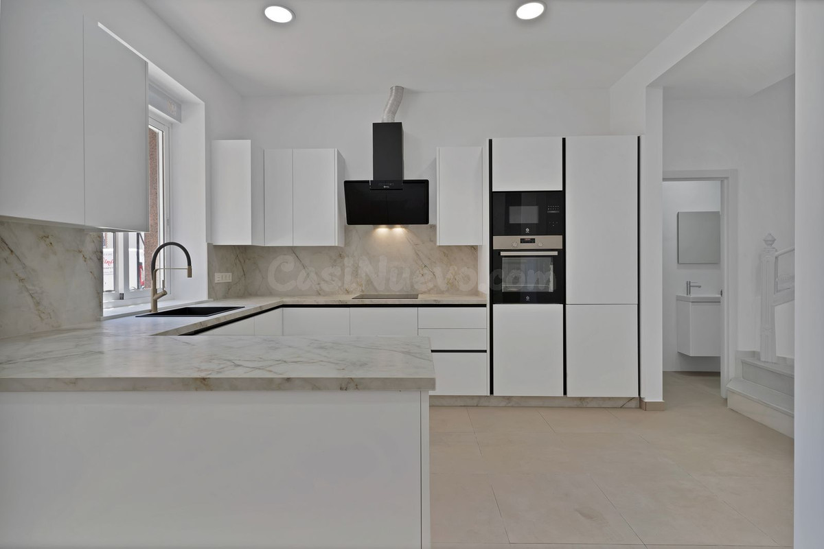 Adosado 6 habitaciones 157m² en venta - Limonar