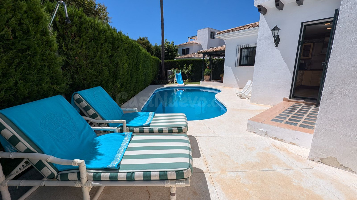 Adosado 4 habitaciones 420m² en venta - Marbella