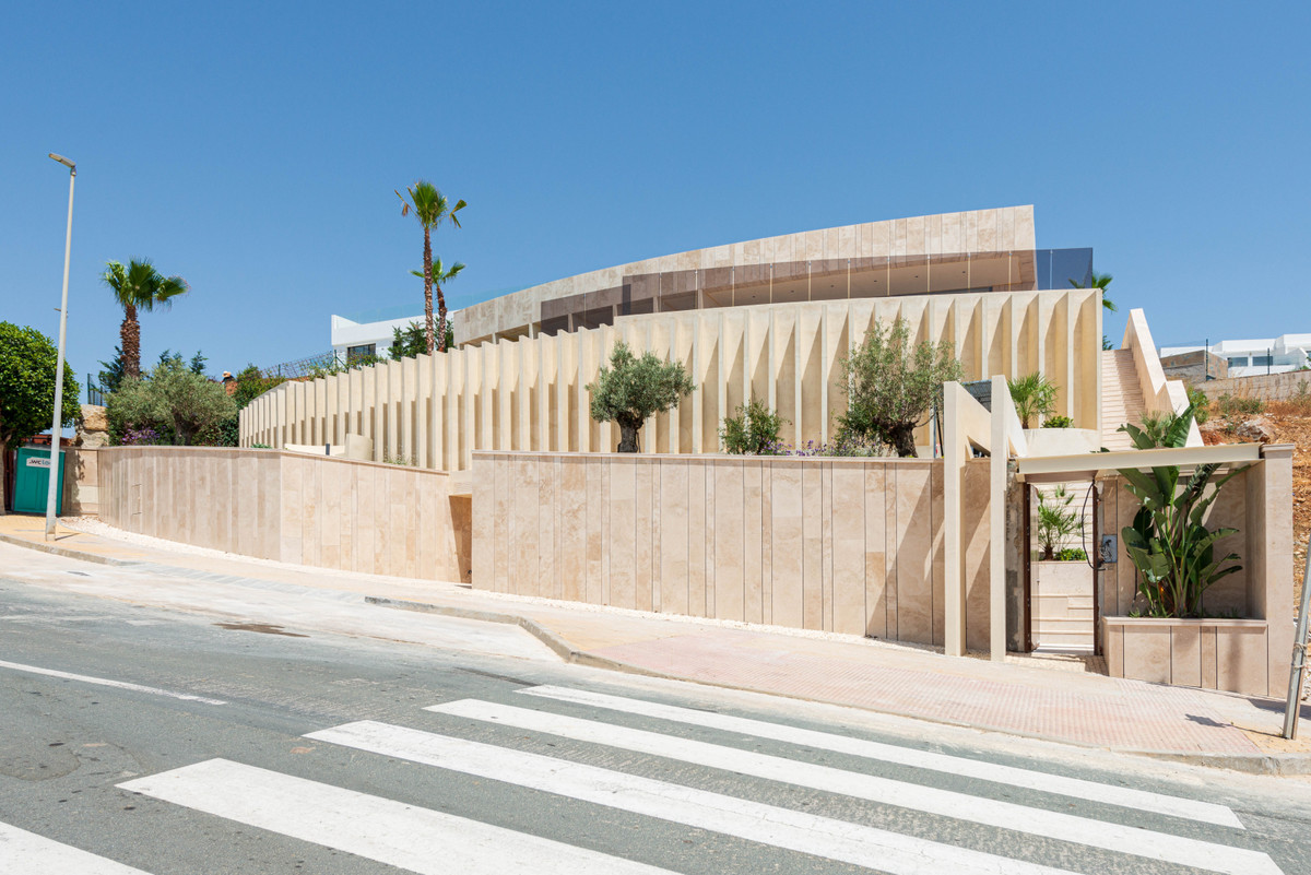 Chalet 5 habitaciones 529m² en venta - Costa Del Sol