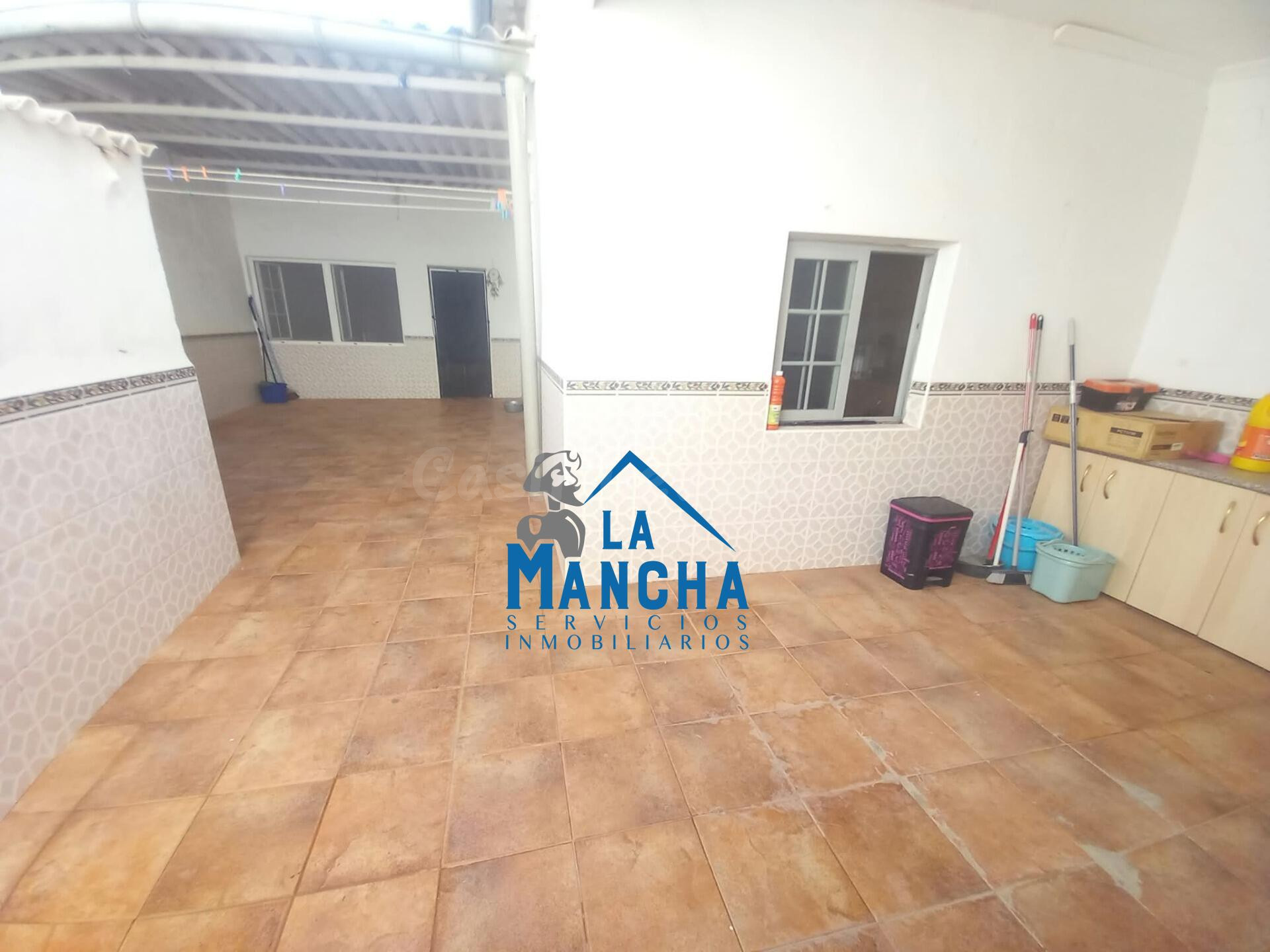 *130.000€* .INMOBILIARIA LA MANCHA VENDE CASA EN LA GINETA-ALBACETE.