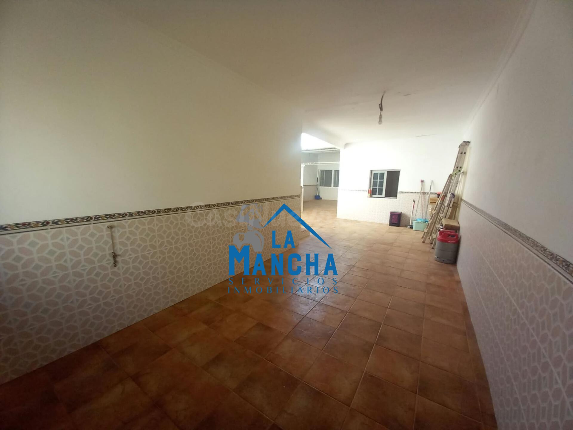*130.000€* .INMOBILIARIA LA MANCHA VENDE CASA EN LA GINETA-A - foto 3